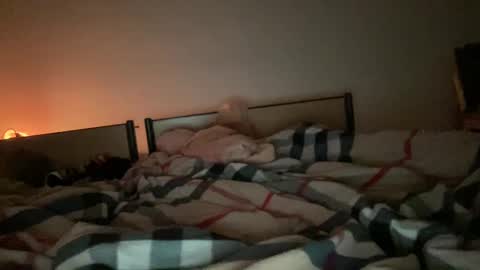 couplenoshame online show from March 1, 2025, 4:15 am