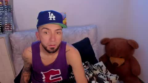 Snapshot of couplevibes_ chatting on July 1, 2026, 2:24 am Emily Andy online show from July 1, 2026, 2:24 am