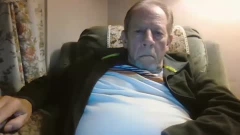 courieral1 online show from September 18, 2025, 11:29 pm