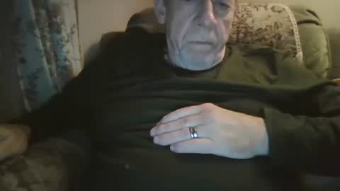 courieral1 online show from October 23, 2025, 4:45 am