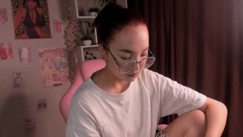 Yuna online show from September 12, 2025, 8:31 pm