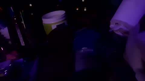 Cowboy-Ohiolook online show from November 24, 2025, 1:22 pm