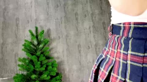 Snapshot of coy_girl_ chatting on December 8, 2024, 1:25 pm My name is Emma  - HELP COLLECT TOKENS FOR THE OPERATION FOR MY DAUGHTER online show from December 8, 2024, 1:25 pm