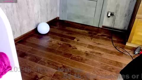 Snapshot of coy_girl_ chatting on January 20, 2025, 1:32 pm My name is Emma  - HELP COLLECT TOKENS FOR THE OPERATION FOR MY DAUGHTER online show from January 20, 2025, 1:32 pm