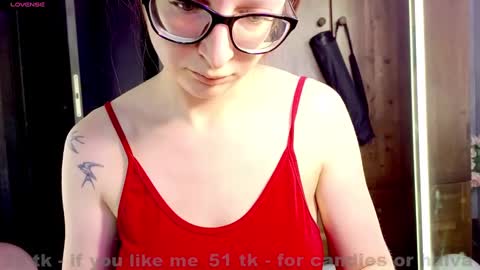 Snapshot of coy_girl_ chatting on February 19, 2025, 12:55 pm My name is Emma  - HELP COLLECT TOKENS FOR THE OPERATION FOR MY DAUGHTER online show from February 19, 2025, 12:55 pm