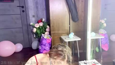 Snapshot of coy_girl_ chatting on February 19, 2025, 4:00 pm My name is Emma  - HELP COLLECT TOKENS FOR THE OPERATION FOR MY DAUGHTER online show from February 19, 2025, 4:00 pm