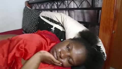 Erykah online show from November 5, 2025, 2:50 pm