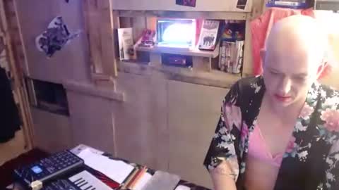 Snapshot of crash_gothic chatting on July 3, 2026, 8:54 am crash_gothic online show from July 3, 2026, 8:54 am