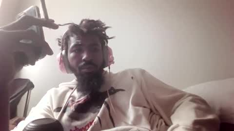 craze320084 online show from September 30, 2025, 4:34 pm