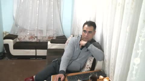 crazy____boy09 online show from October 30, 2025, 10:21 pm