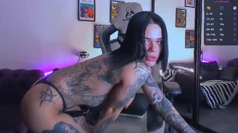 Snapshot of crazy_baby69 chatting on November 30, 2025, 10:08 am online show from November 30, 2025, 10:08 am