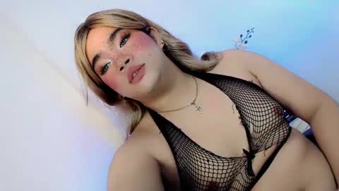 Snapshot of crazy_vixen chatting on February 13, 2025, 8:55 pm Hot Ayisha online show from February 13, 2025, 8:55 pm
