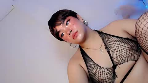 Snapshot of crazy_vixen chatting on March 10, 2025, 6:12 pm Hot Ayisha online show from March 10, 2025, 6:12 pm