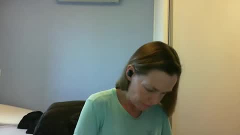 Anny online show from September 22, 2025, 10:50 am