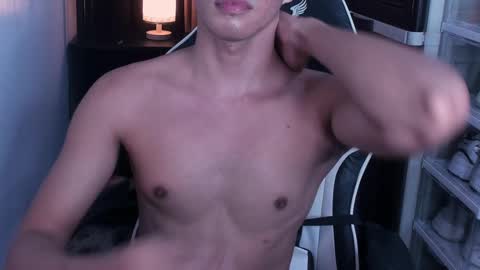 Snapshot of crazyasiancum chatting on January 26, 2025, 12:01 pm Zion online show from January 26, 2025, 12:01 pm