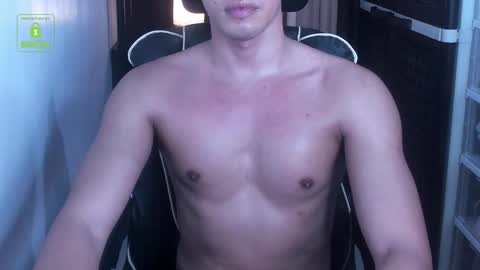 Snapshot of crazyasiancum chatting on November 24, 2025, 5:29 am Zion online show from November 24, 2025, 5:29 am