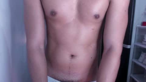 Snapshot of crazyasiancum chatting on December 21, 2025, 3:02 am Zion online show from December 21, 2025, 3:02 am