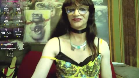 CrazyJuny online show from September 11, 2025, 4:01 am