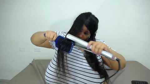 Snapshot of crazyonme chatting on April 28, 2026, 2:21 am diosalinda online show from April 28, 2026, 2:21 am