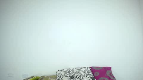 Snapshot of crazyonme chatting on May 2, 2026, 3:33 am diosalinda online show from May 2, 2026, 3:33 am