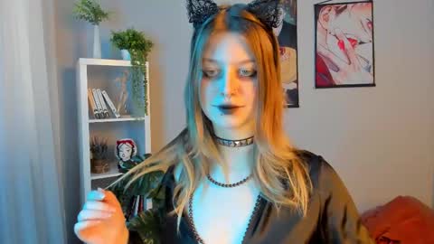 Snapshot of crazysound chatting on February 6, 2026, 1:58 pm Alice online show from February 6, 2026, 1:58 pm