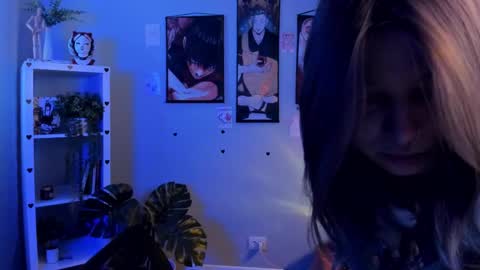 Snapshot of crazysound chatting on March 3, 2026, 1:28 pm Alice online show from March 3, 2026, 1:28 pm