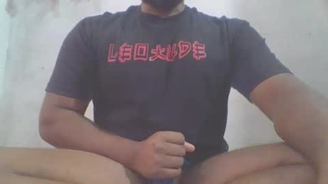 crazzy_booy online show from January 18, 2026, 4:27 am