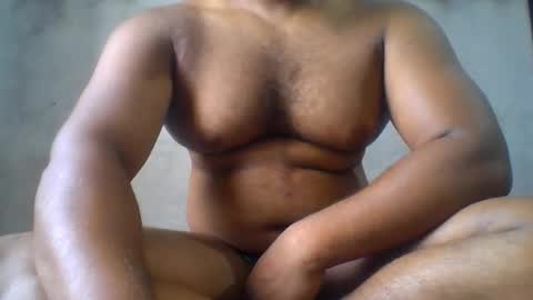 crazzy_booy online show from May 22, 2026, 3:24 am