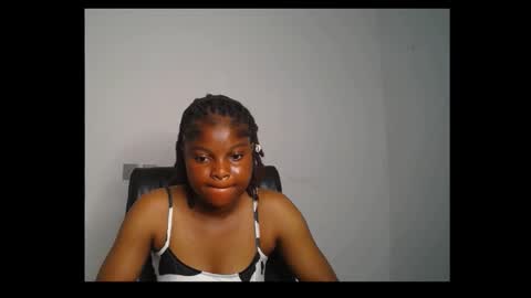 Snapshot of creamy_juicypussy chatting on February 13, 2025, 8:06 am Lady jasmine online show from February 13, 2025, 8:06 am