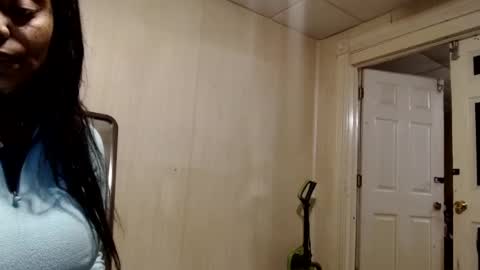 CreamyExotica online show from September 9, 2025, 12:59 pm