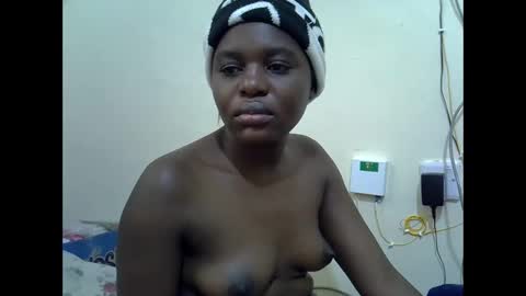 creamyypussyy online show from October 3, 2025, 7:38 am