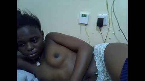 creamyypussyy online show from November 12, 2025, 7:20 am