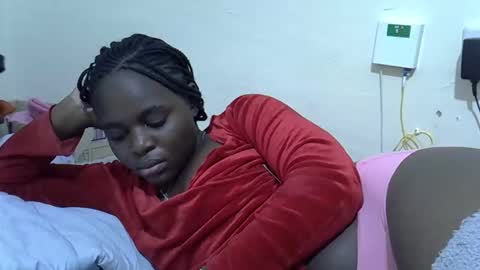 creamyypussyy online show from November 27, 2025, 12:24 am