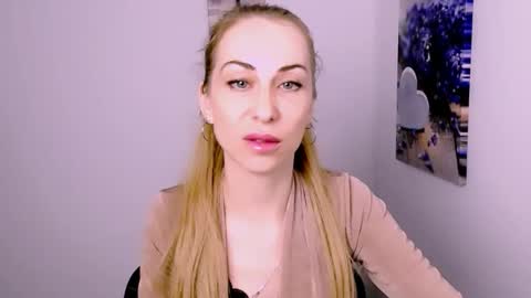 Lera online show from November 26, 2025, 3:35 pm