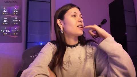 Snapshot of crimson_web chatting on November 19, 2025, 11:10 am Raven online show from November 19, 2025, 11:10 am