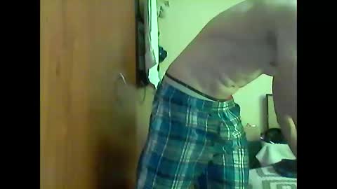 Snapshot of cris2428 chatting on January 9, 2025, 2:51 pm cris2428 online show from January 9, 2025, 2:51 pm