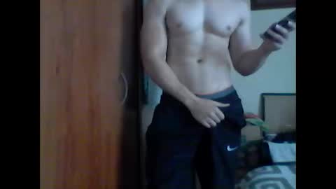 Snapshot of cris2428 chatting on February 3, 2025, 9:39 pm cris2428 online show from February 3, 2025, 9:39 pm