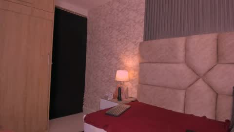 Snapshot of cris__sweetxx chatting on March 12, 2025, 12:26 pm Cristina Sweet online show from March 12, 2025, 12:26 pm
