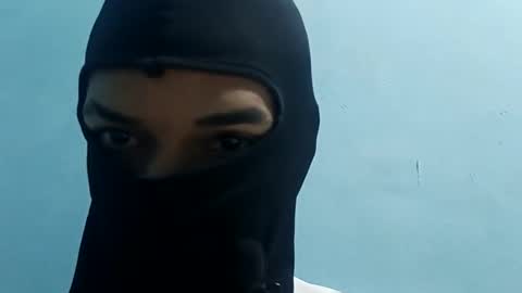 Snapshot of crishot1125 chatting on February 6, 2026, 2:09 pm crishot1125 online show from February 6, 2026, 2:09 pm