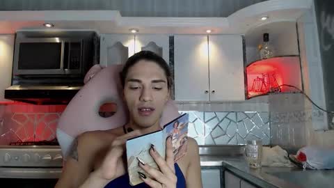 Cristina Onazis online show from March 25, 2026, 6:58 pm