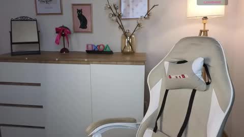 Chris online show from February 3, 2026, 9:25 am