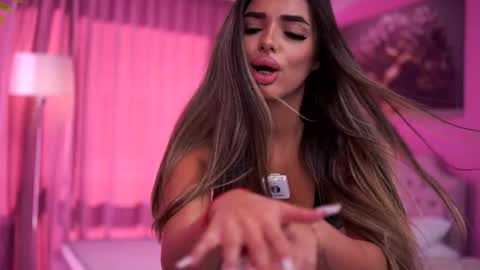 Crissy online show from March 11, 2026, 11:49 am