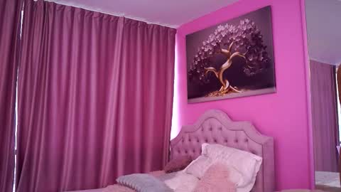 Crissy online show from March 30, 2026, 9:43 am