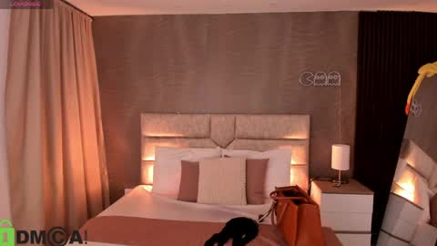 Snapshot of cristal__adams chatting on March 31, 2026, 11:54 am cristal__adams online show from March 31, 2026, 11:54 am