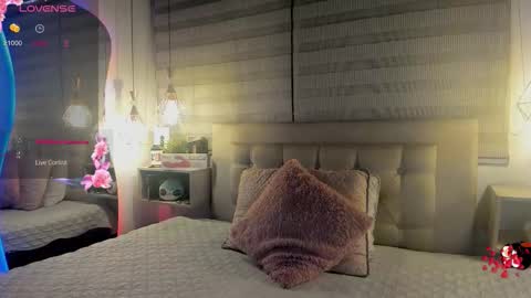 Cristal online show from March 13, 2026, 4:41 am