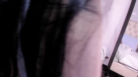 Snapshot of cristal_coopeer chatting on September 26, 2025, 12:53 pm Cristal yours Milf online show from September 26, 2025, 12:53 pm