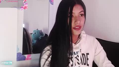 CRISTAL online show from October 24, 2025, 8:38 pm