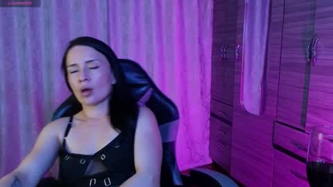 Snapshot of cristal_hilton_10 chatting on March 1, 2026, 1:51 am Alejandra from Wednesday to Saturday from 1000 pm to 400 am Colombian hour online show from March 1, 2026, 1:51 am