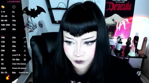 Cris online show from March 25, 2026, 8:59 pm