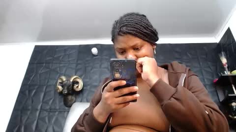 Snapshot of cristal_smith06 chatting on May 5, 2026, 9:50 am Hanna online show from May 5, 2026, 9:50 am